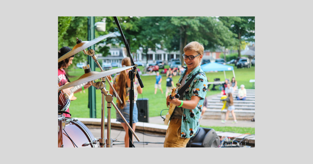 UMC_summer_music_fest_guitar_2019.jpg
